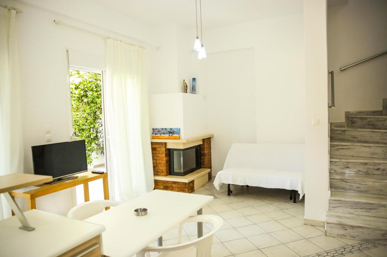 Villa Elena ออร์โมส ปานากีอาส ภายนอก รูปภาพ